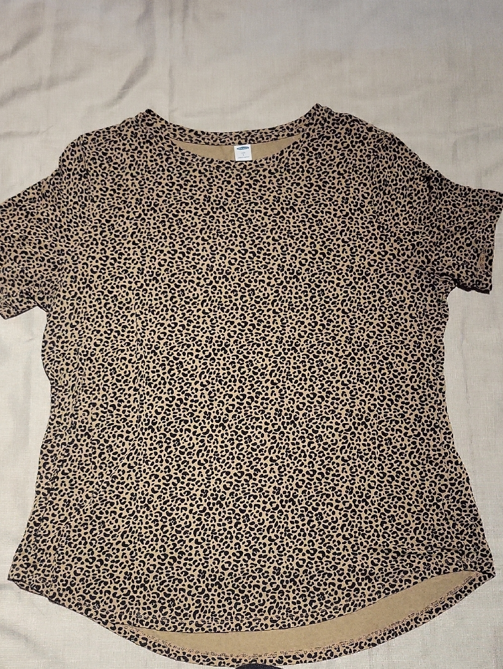 Old Navy Leopard Print Short Sleeve Tee - Beige & Black
